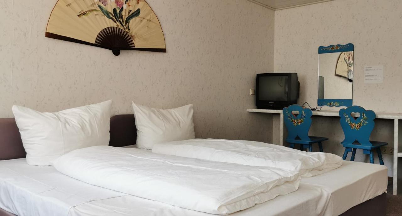 China Restaurant Hotel Lotus Ρότενμπουργκ  Εξωτερικό φωτογραφία
